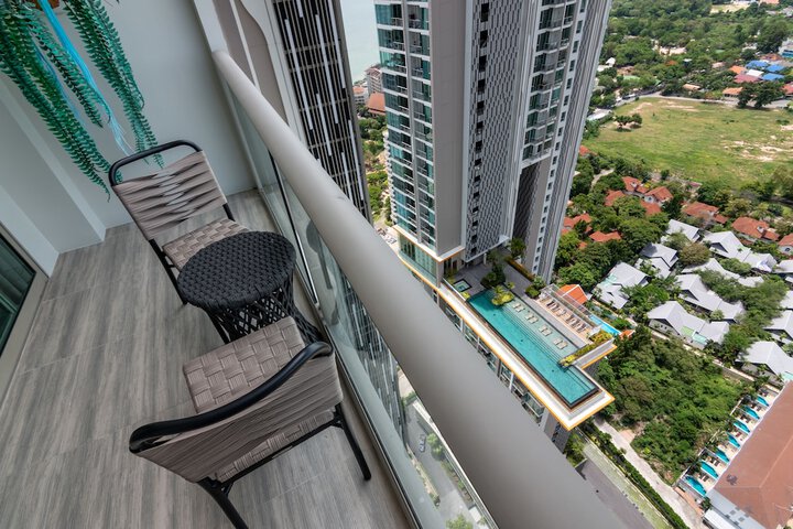 Terrace/Patio 20 of 62