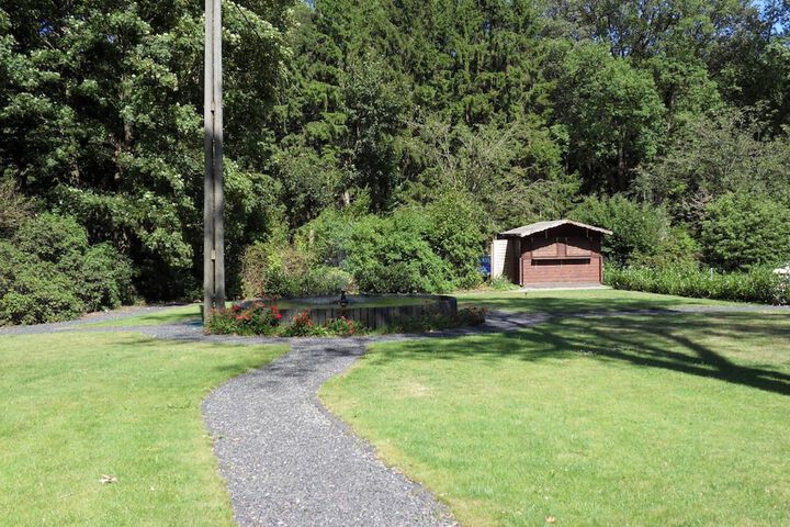Property Grounds 40 of 47