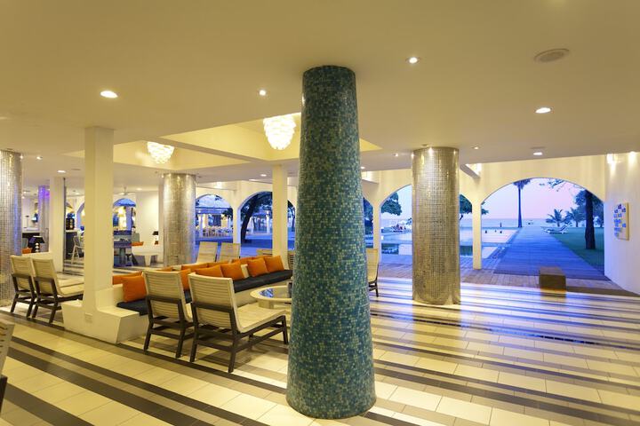 Guest Lobby