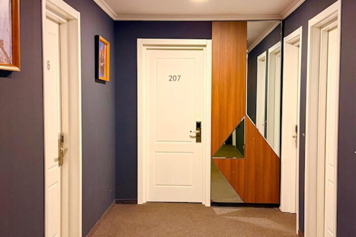 Room 129 of 240