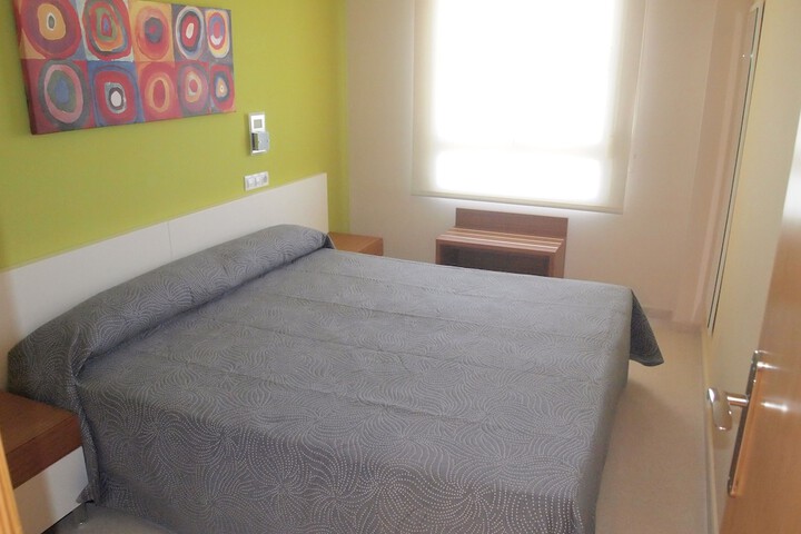Room 5 of 13