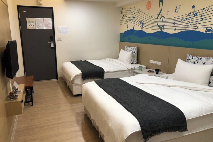 Room 31 of 49