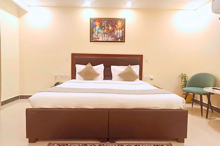 Room 59 of 95