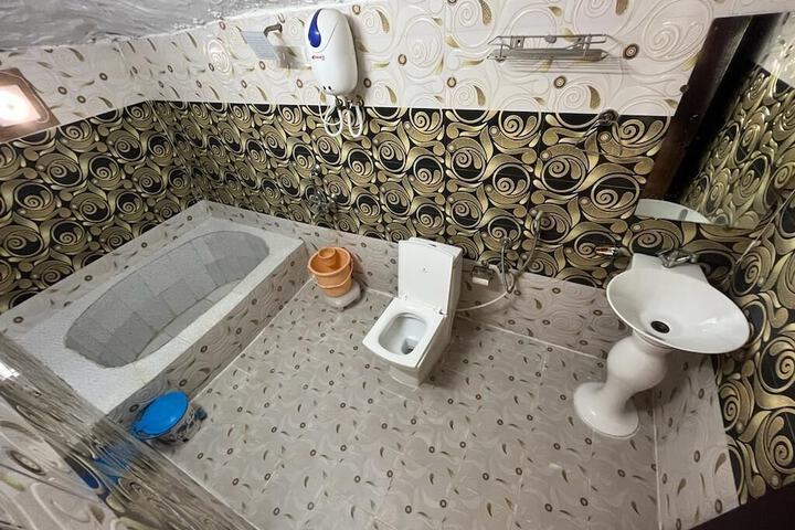 Room 7 of 23