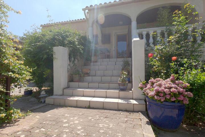 Photo 29