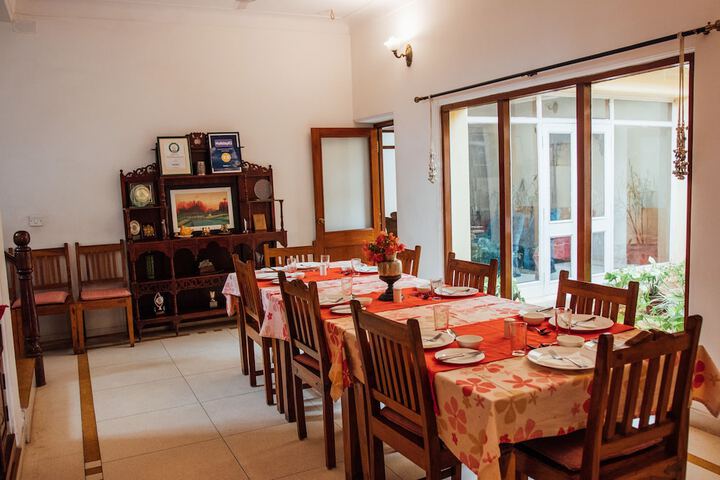 Dining 46 of 80
