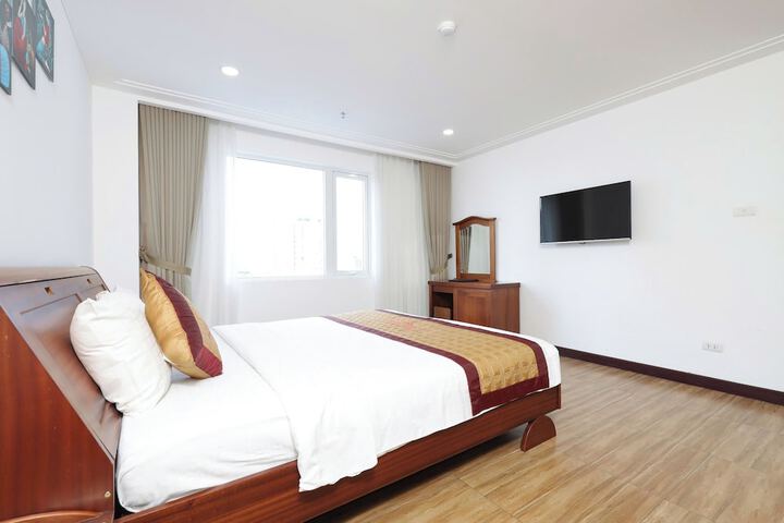 Room 20 of 77
