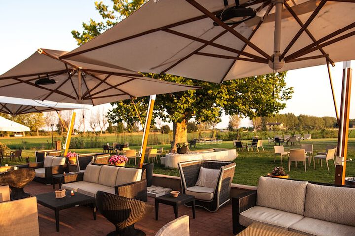 Terrace/Patio 42 of 50