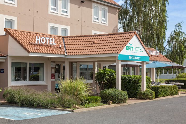 Exterior of Brit Hotel Confort CAMBRAI