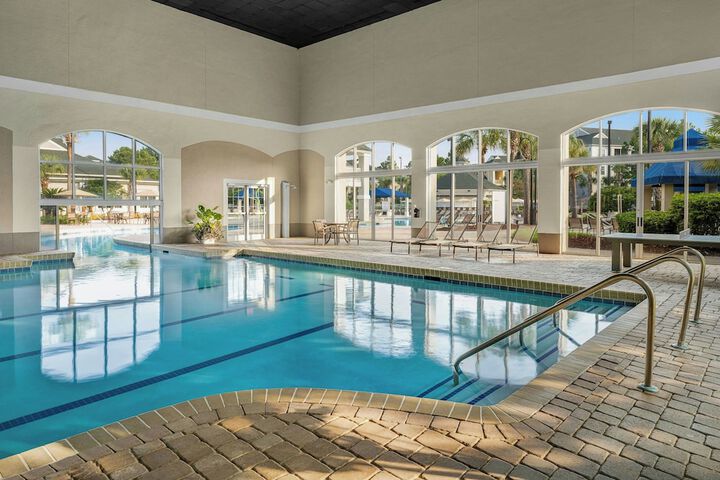 Exercise/lap pool