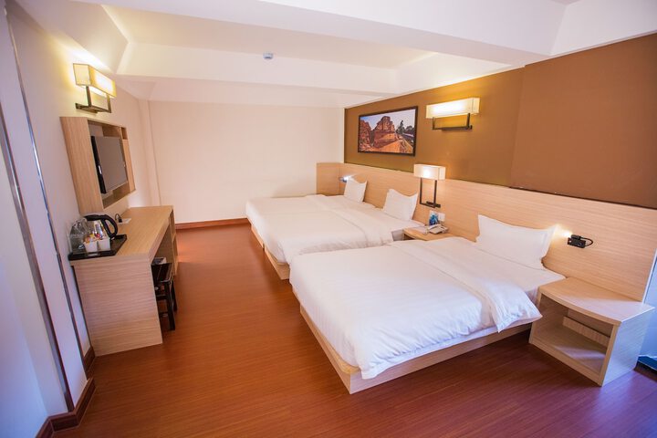 Room 10 of 57