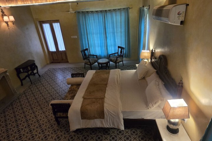 Room 19 of 70
