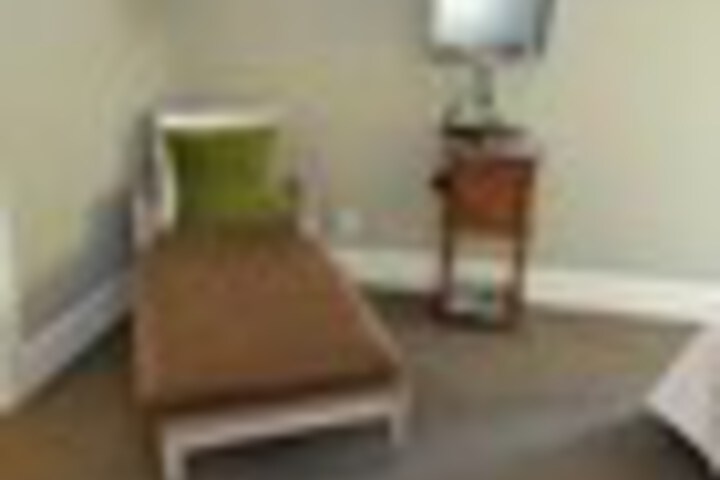 Room 92 of 252