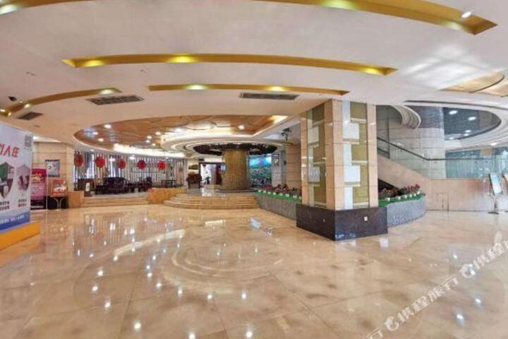 Carnival City Garden Hotel