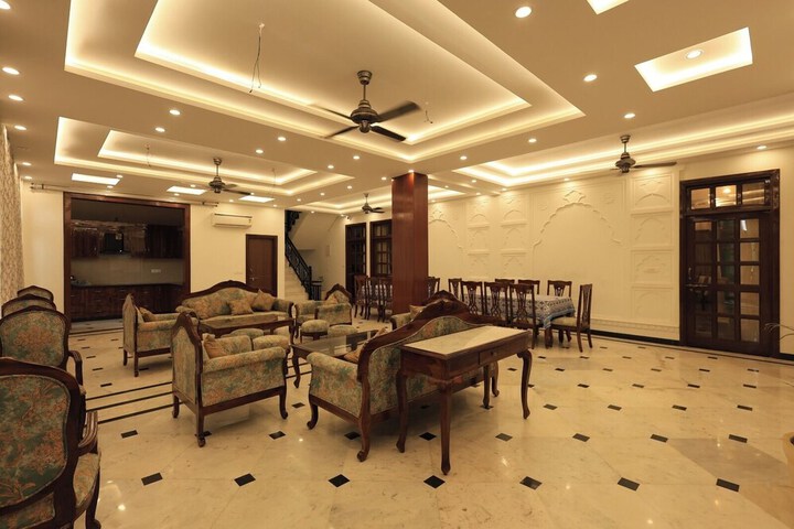 Hotel Interior 5 of 49
