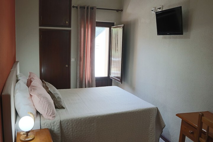 Room 26 of 64