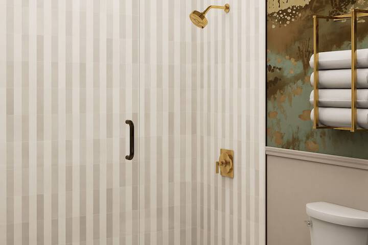 Room 16 of 16