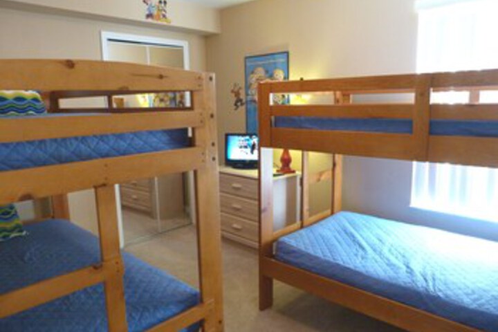 Room 10 of 45