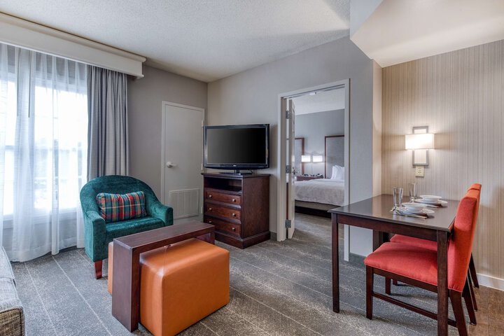 2 Queen Beds 1 Bedroom Suite (42 of 52)