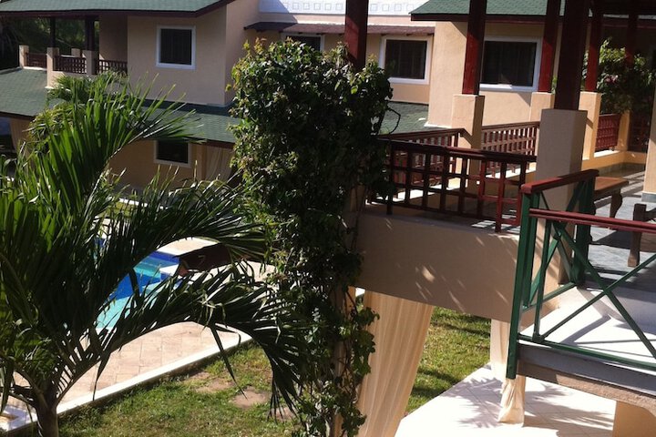 Hotel Entry