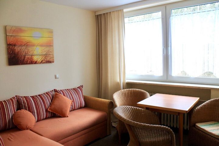 Room 12 of 23