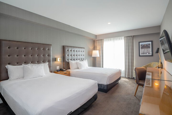 2 Queen Beds (4 of 9)