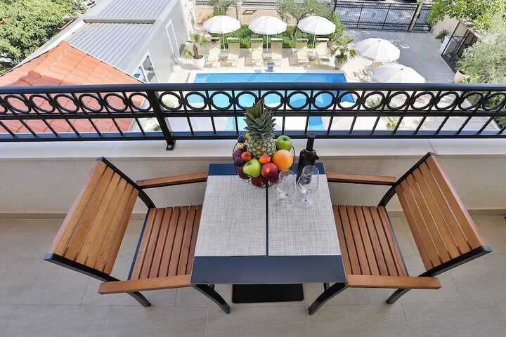 Terrace/Patio 28 of 52