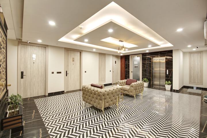 Hotel Interior 17 of 79