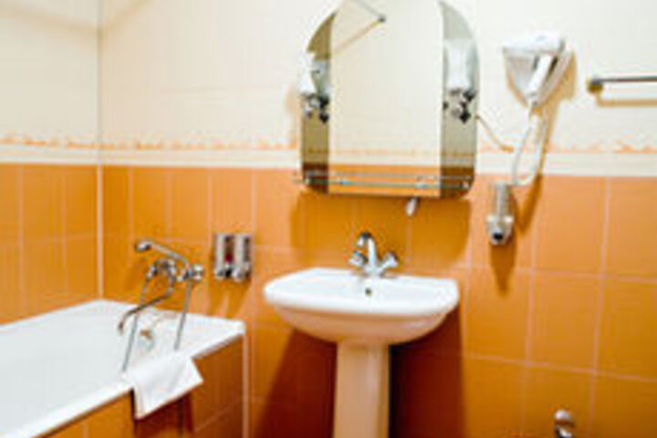 Room 4 of 41