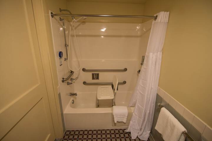 Bathroom shower