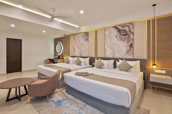 Room 18 of 74