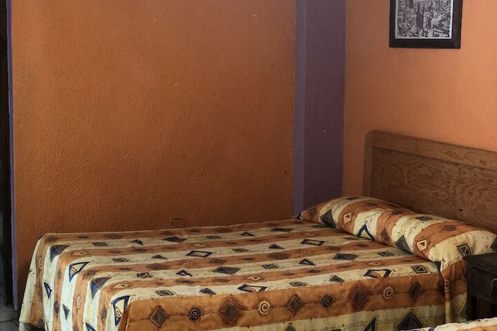 Room 28 of 44