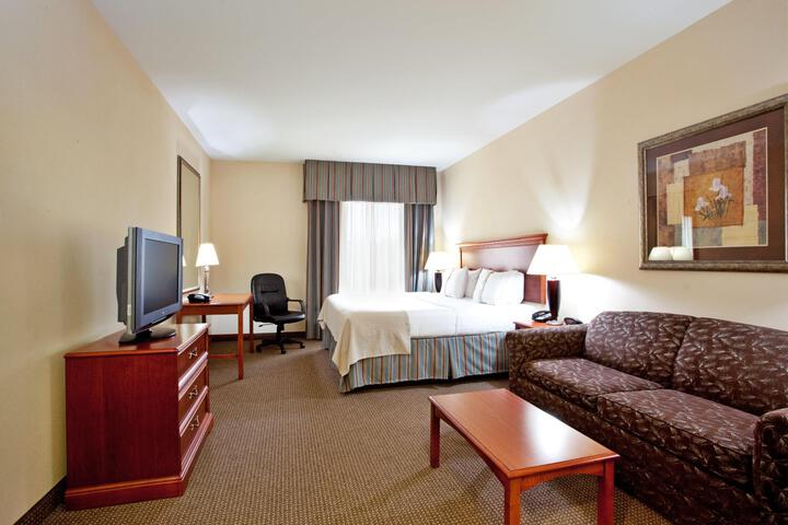 1 Bedroom Suite 2 Queen Beds Sofa (11 of 13)