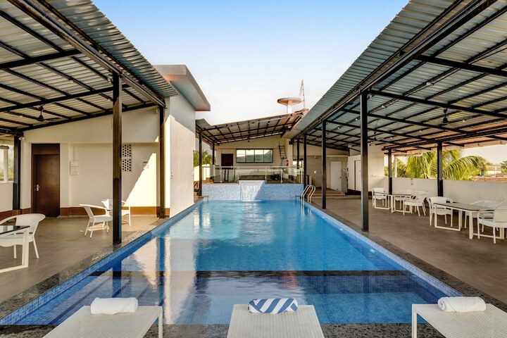 Pool 38 of 66