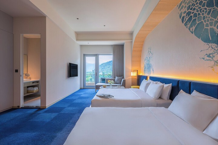 Room 47 of 88