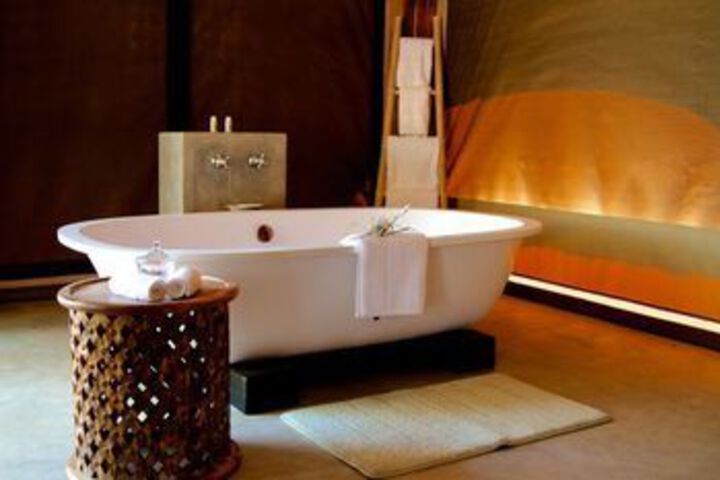 Room 4 of 29