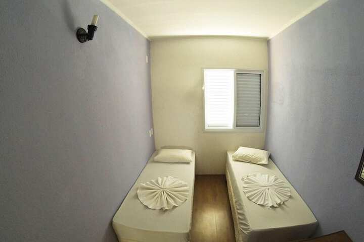 Room 16 of 31