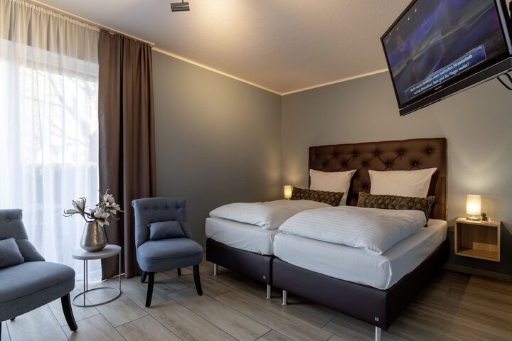 Room 14 of 38