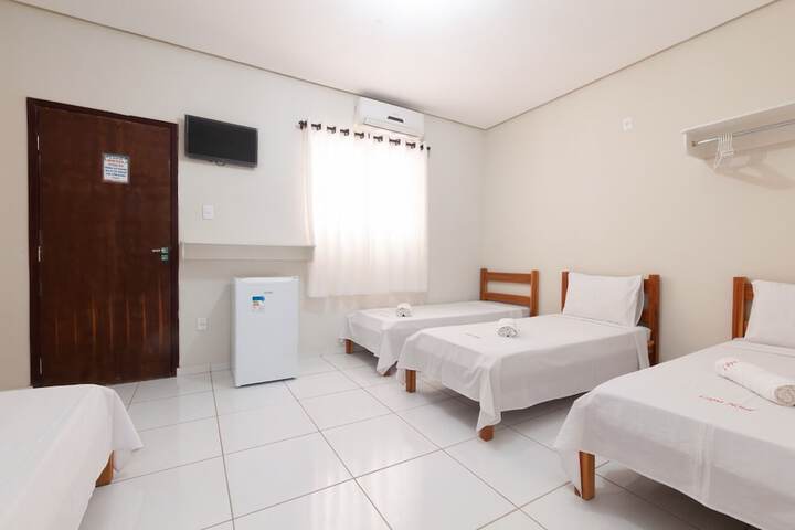 Room 7 of 32