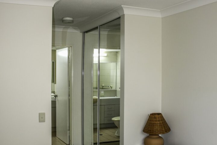 Room 3 of 50