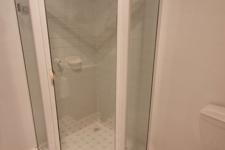 Room 51 of 89