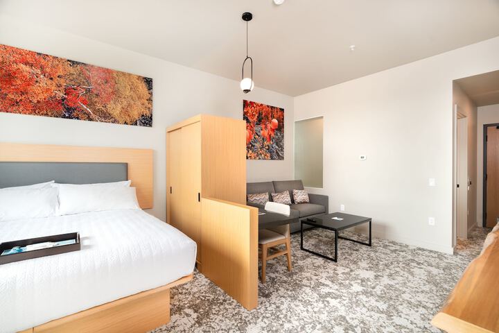 Room 14 of 75