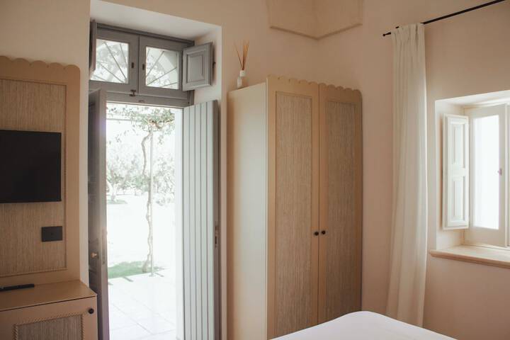 Room 10 of 75
