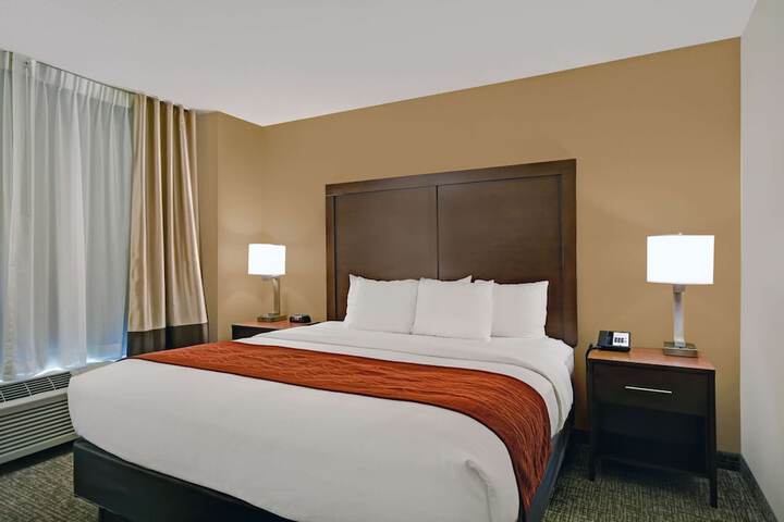 Room 19 of 53