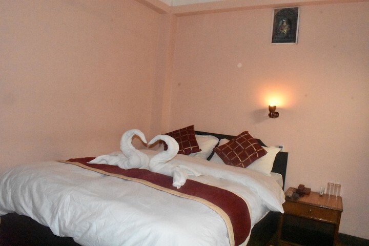 Room 12 of 47