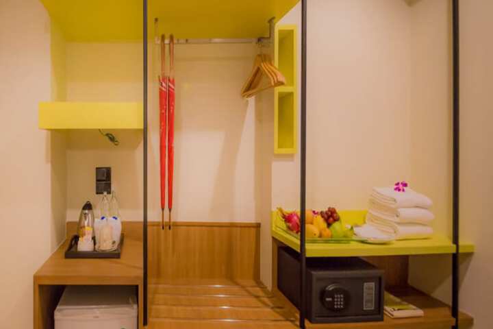 Room amenity