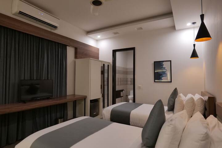 Room 18 of 41