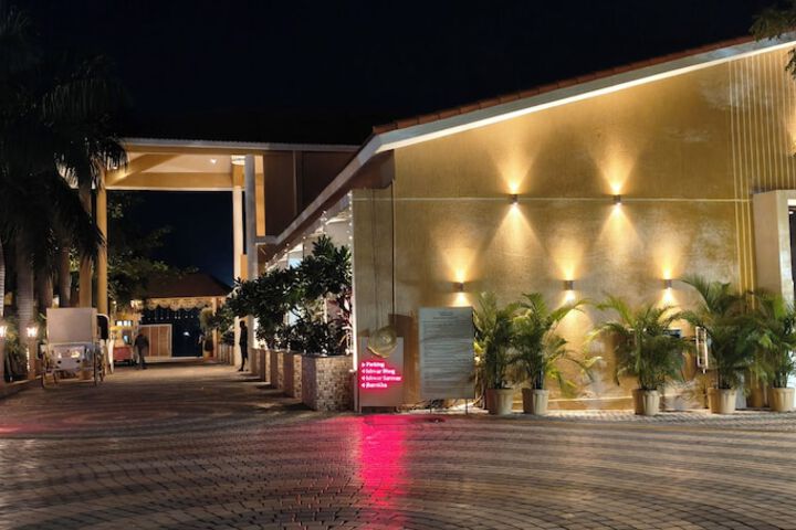 Hotel 19 of 23