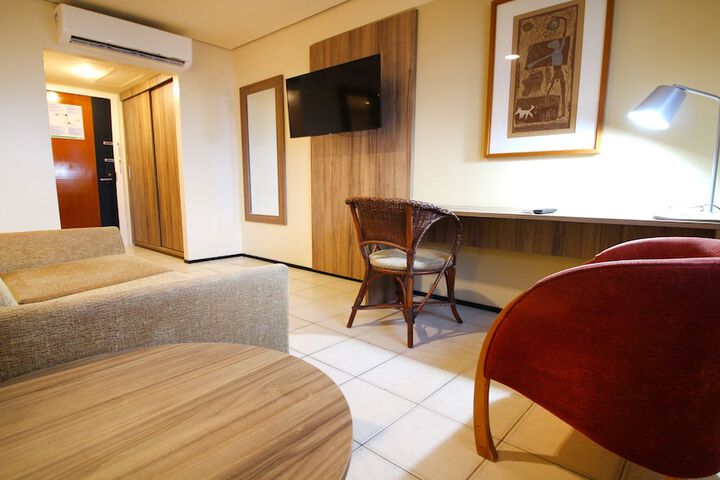Room 40 of 137