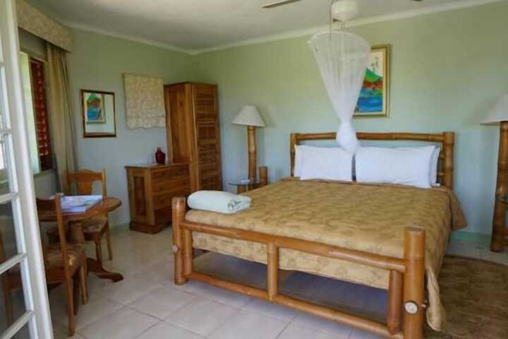 Room 17 of 89